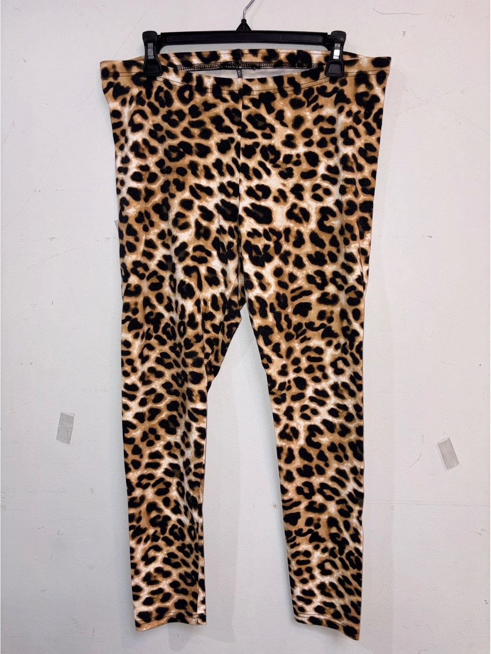 New York & Company Leopard Print Leggings Size Large